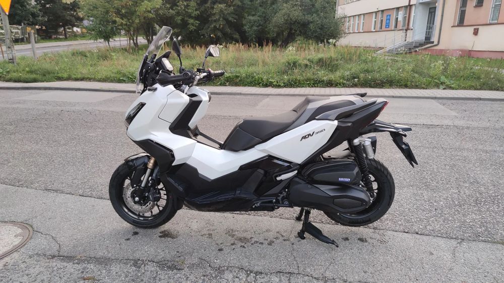 Honda ADV350 Salon Polska, pierwszy właściciel, stan idealny, na gwarancji