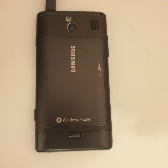 Samsung Omnia 7 Gt-i8700 16gb 2012 windows phone 7.8