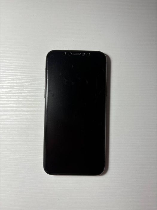 iPhone 11 Pro 64 ГБ