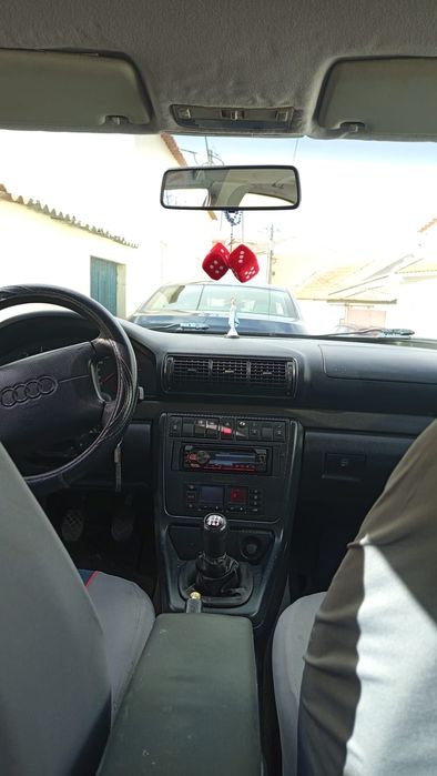 Vendo Audi A4 1.9 TDI