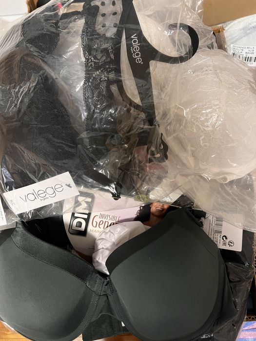 Білизна, бюсти сток оптом