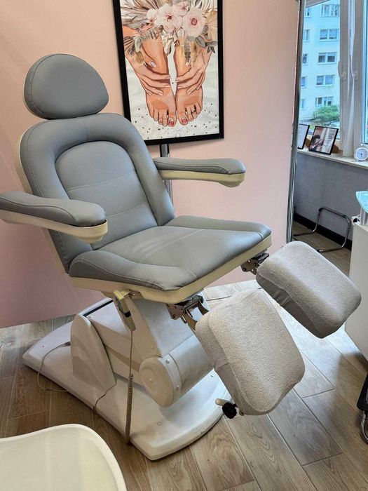 FOTEL Kosmetyczno , Podologiczny elektryczny