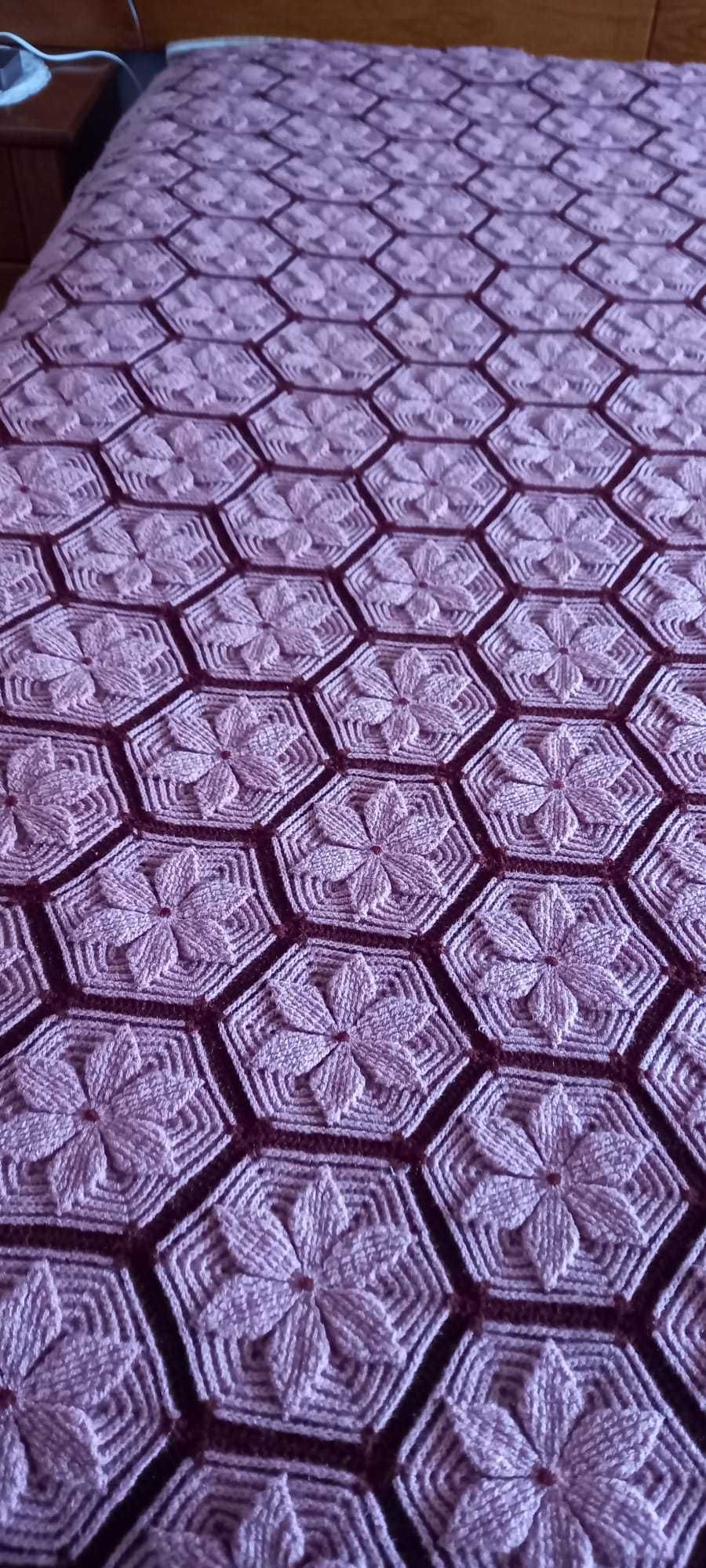 Colcha de lã feita à mão