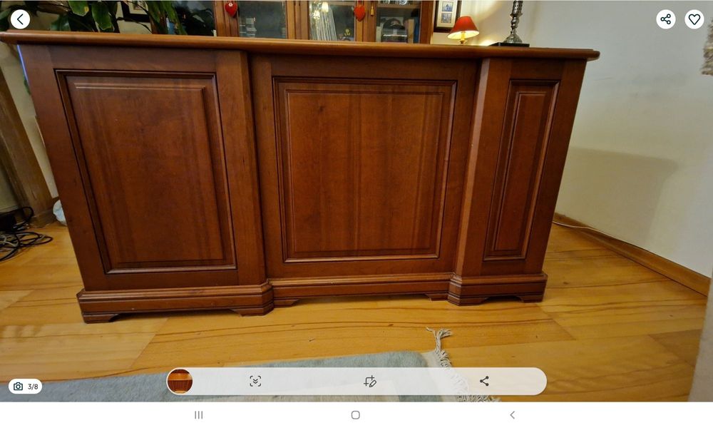 Secretária em madeira acabamento Cerejeira