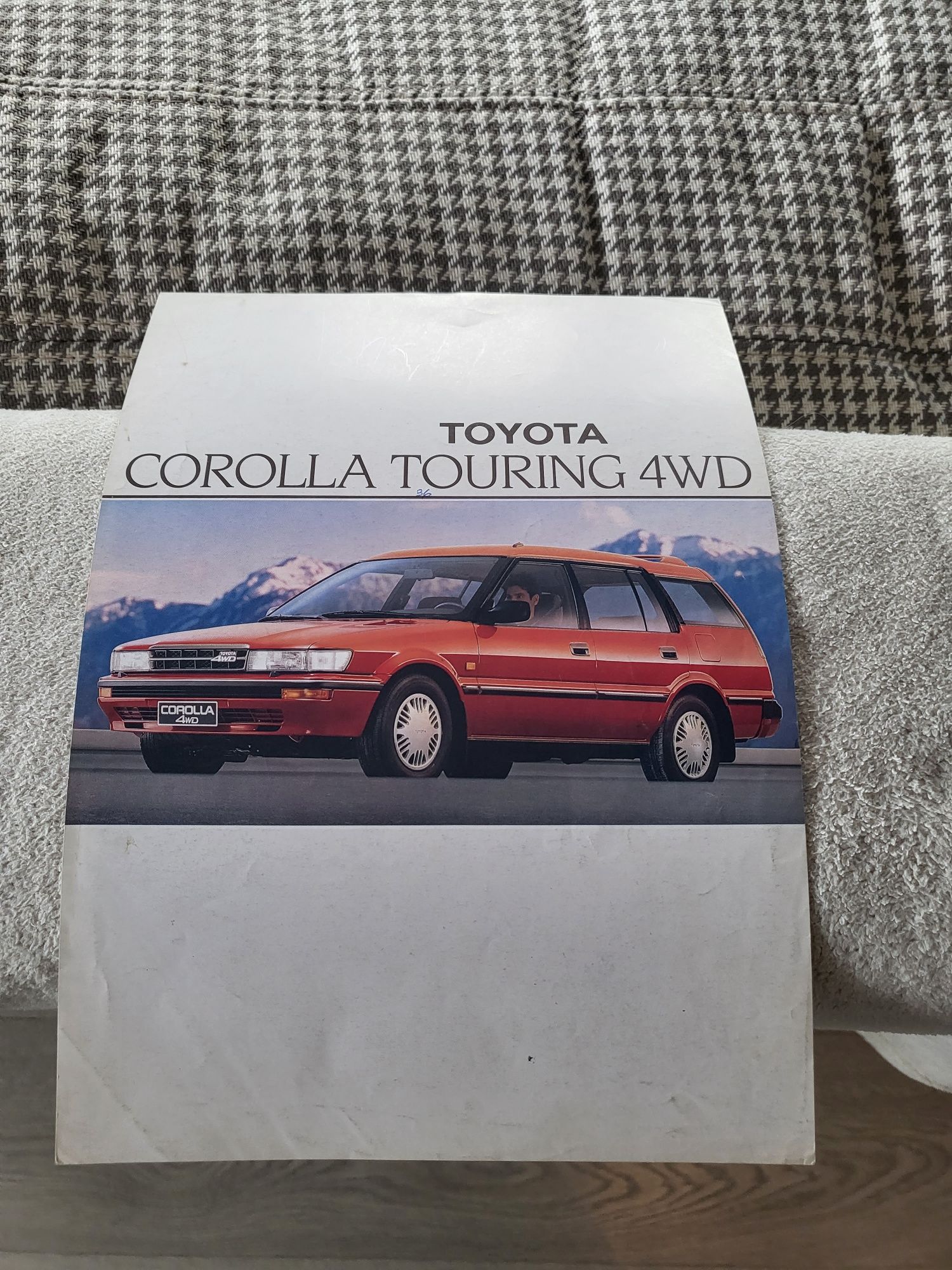 Prospekt  Toyota Corolla Tourung 4wd