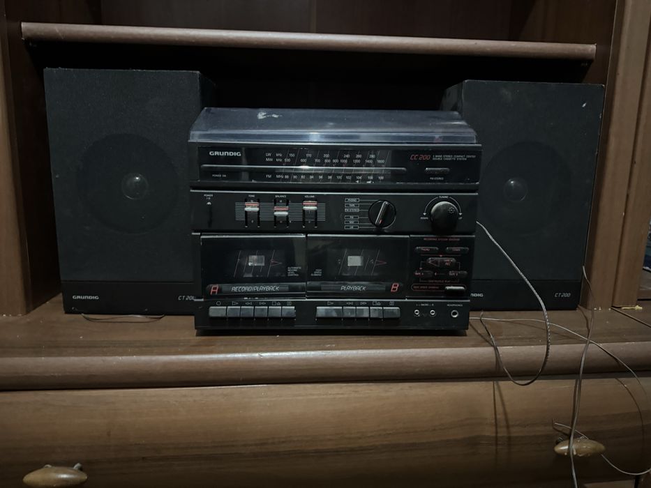 Музыкальный центр Grundig