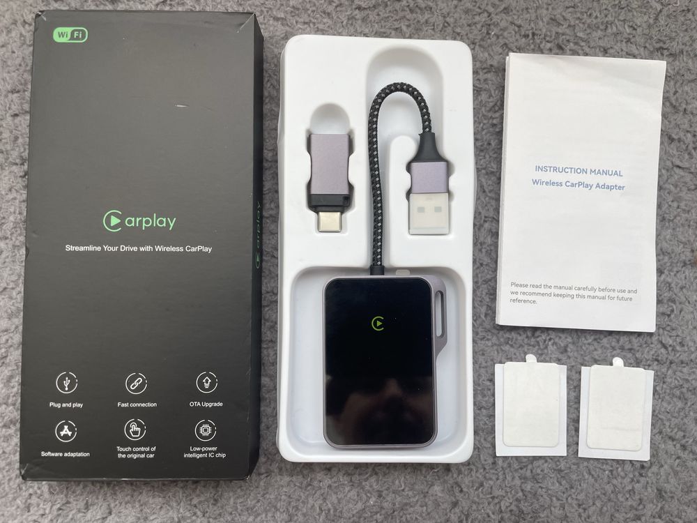 Безпровідний адаптер CarPlay для авто.