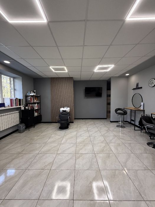 Продам салон краси з сучасним та мінімалістичним дизайном