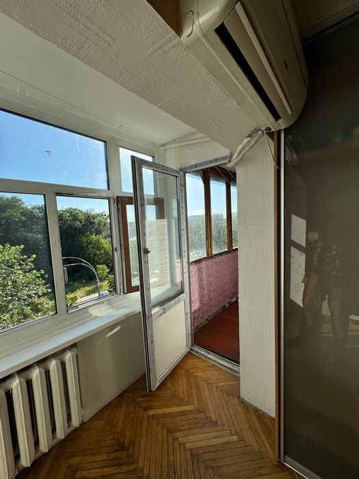 Ціну знижено! Оренда 2 к.52м2, Щусева 36, метро Сирець 5 хвилин. Є газ