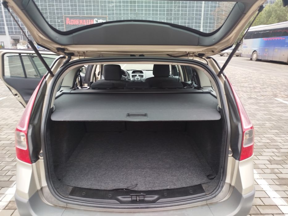 Рено Меган, 2006 р.в.