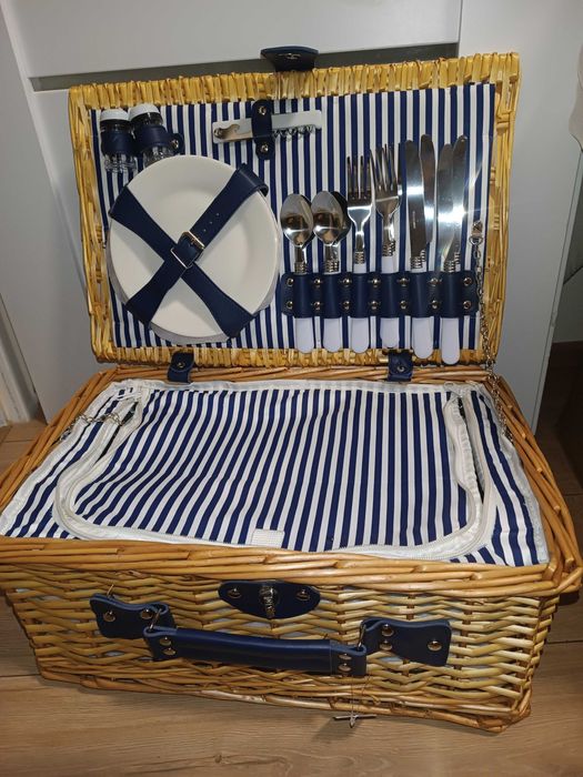 Nowy kosz piknikowy dla 4 osób ślub wesele  prezent wycieczka