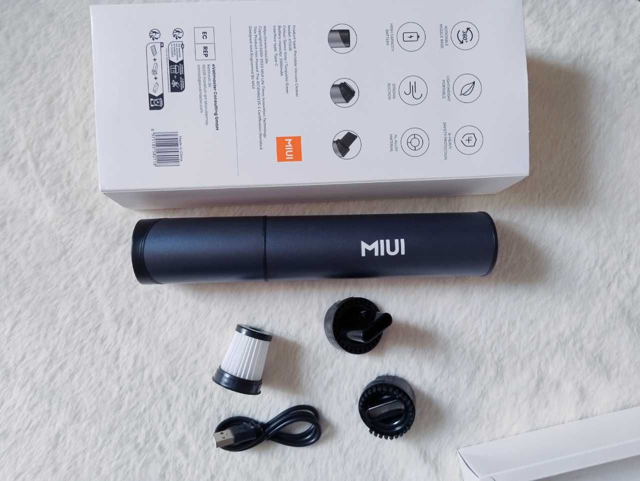 Пилосос Xiaomi MIUI XT01B: Легкий, потужний, компактний (2000mAh)