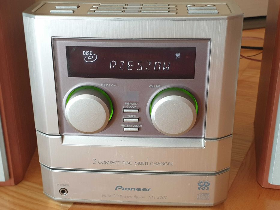 Mini wieża Pioneer MT2000 cena za cały komplet ze zdjęcia