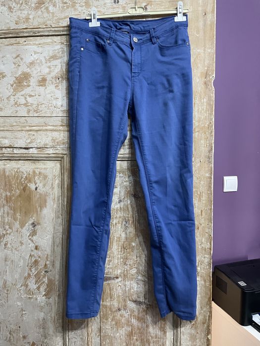 Niebieskie damskie spodnie jeansy kappahl 76% bawełna