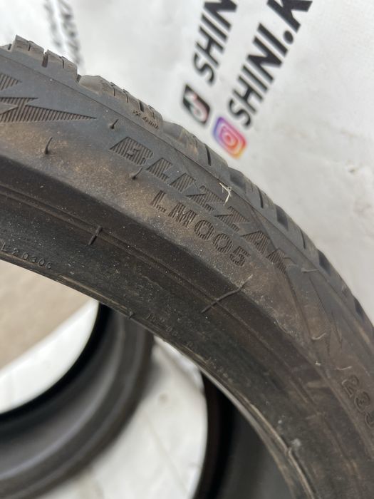 2шт 235/35R19 Bridgestone Blizzak lm005, СКЛАД Б/У РЕЗИНЫ