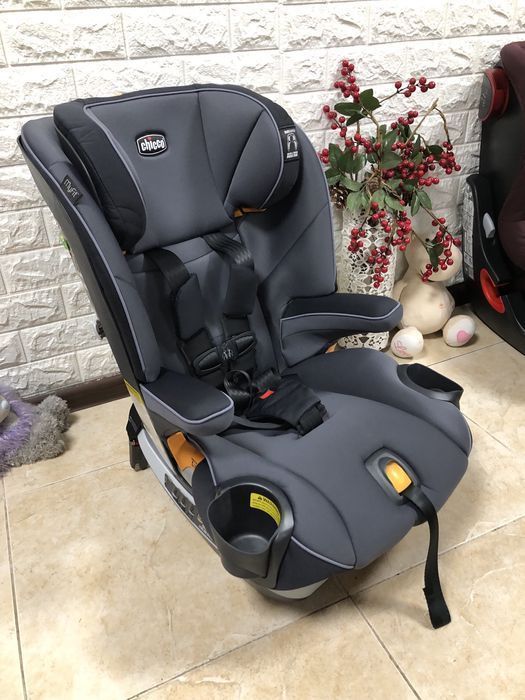 Автокрісло Chicco MyFit Група 1/2/3 (11 - 45 кг) детское автокресло