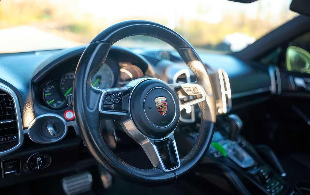 2017 Porsche Cayenne E-Hybrid S