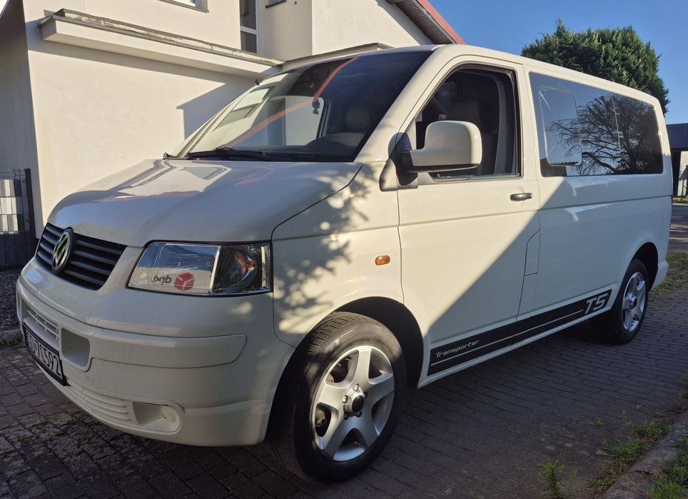 // VW T5 Transporter 2.0 Benzyna LPG 3-osobowy  Bardzo Zadbany  //
