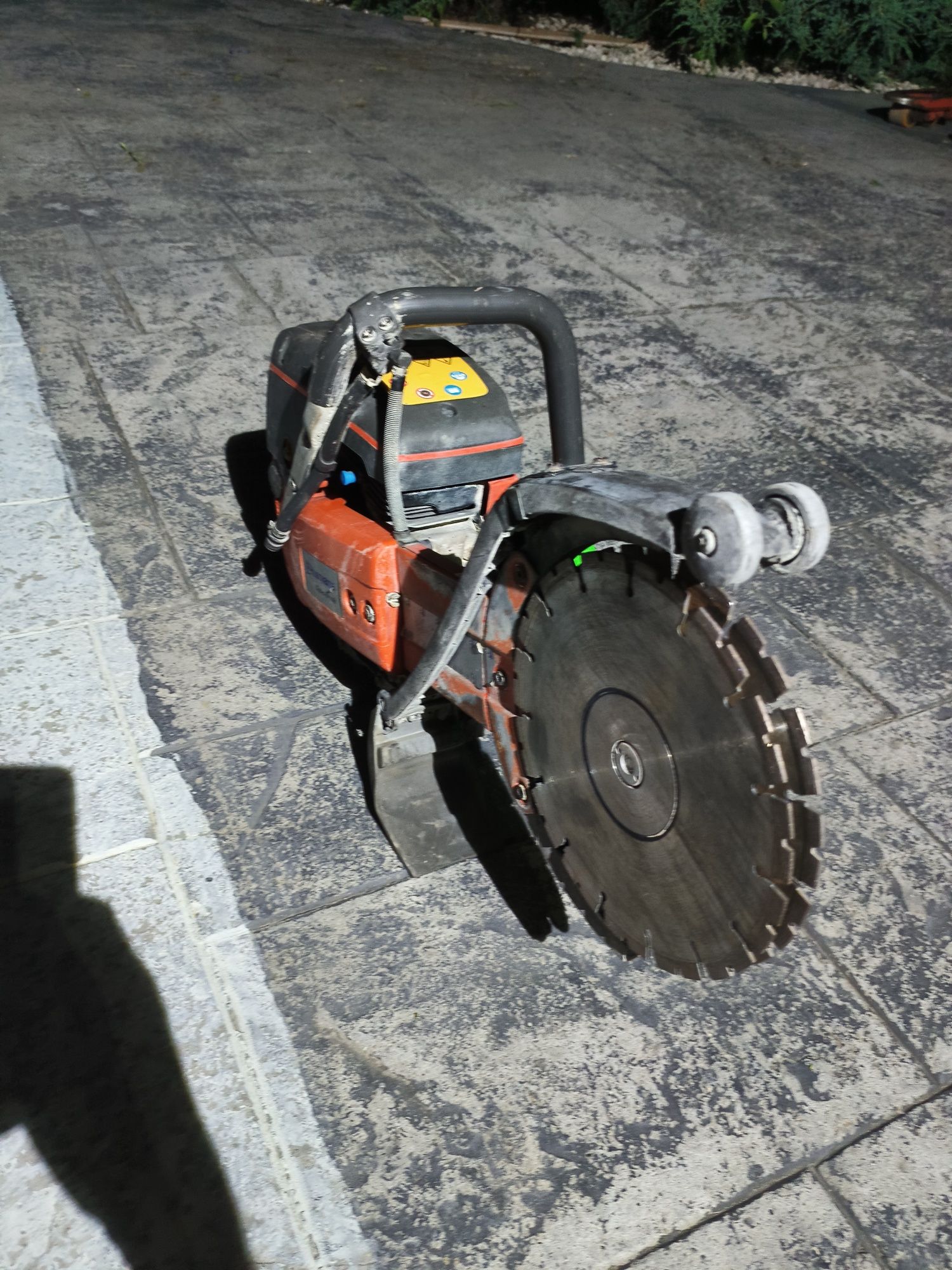 Husqvarna k760 bruzdownica