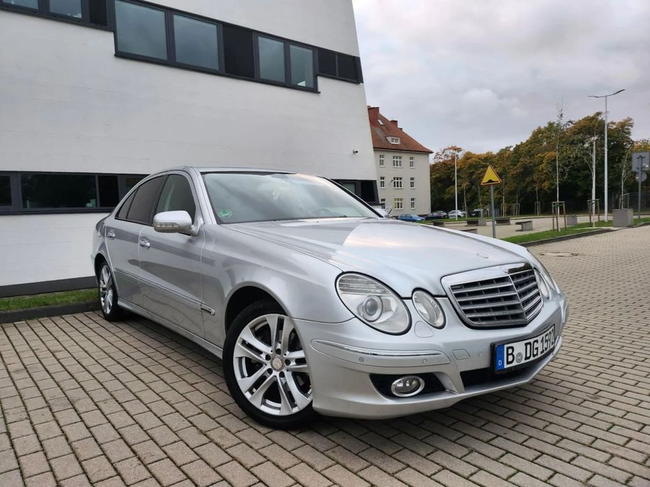 Mercedes-Benz Klasa E LIFT Klima Xenon Alu Navi Super Stan