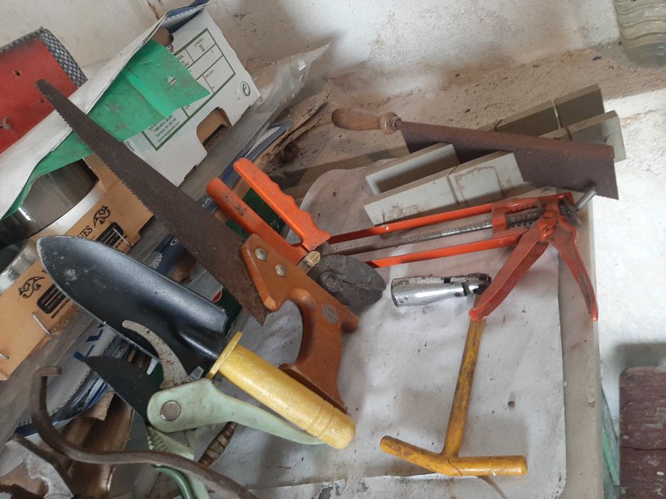 Ferramentas em bom estado,para utilização.