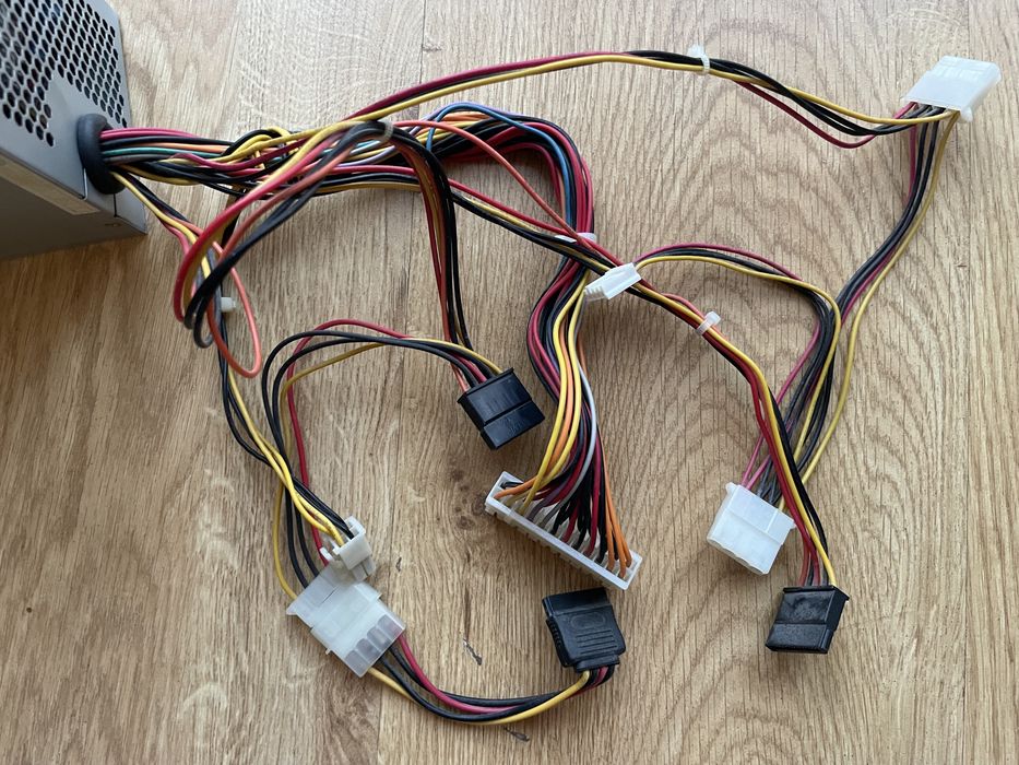 Zasilacz komputerowy TAKE ME 350 Force sprawny z demontażu