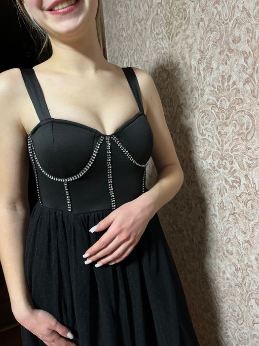 Продам красиву випускну сукню