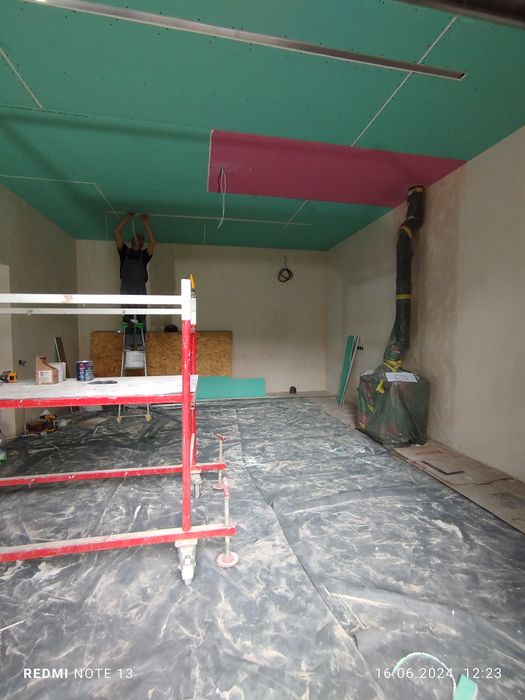 Послуги будівельника універсала