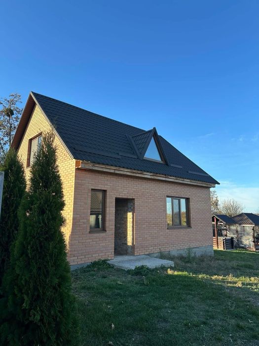 Тарасівка. Продаж будинку з виходом до водосховища