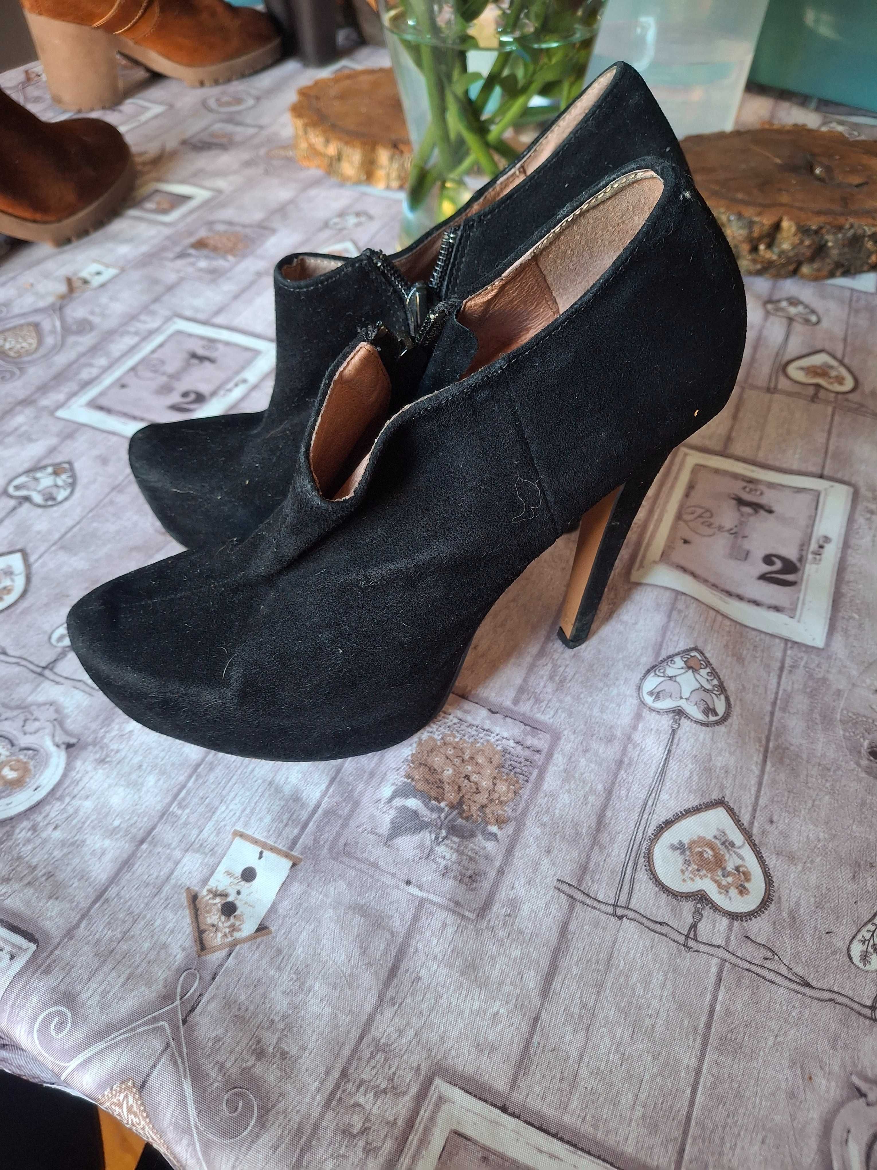 Botas de salto pretas n°37