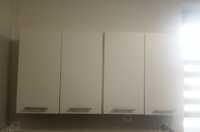 Piękny biały zestaw 2 szafki wiszące łazienkowe z półkami
