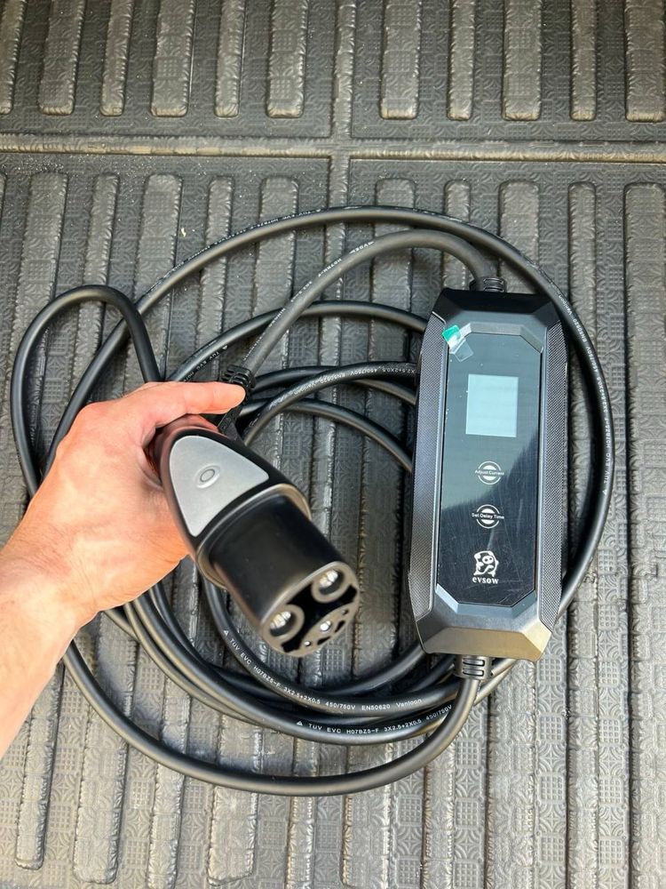 Перехідник  ccs2 to ccs1 для швидкої зарядки ccs2 to tesla
