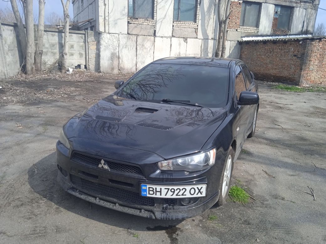 Продам lancer x  2008