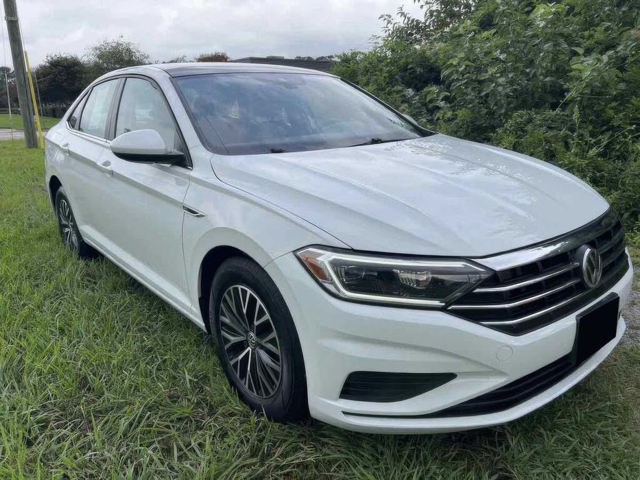 Volkswagen Jetta SEL      2019