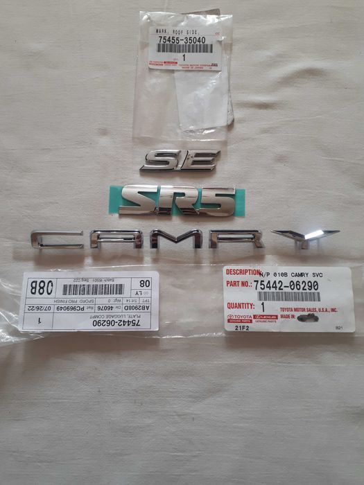 Эмблема значок TOYOTA Proace 2/Camry /Avensis T250 / Auris Оригинал