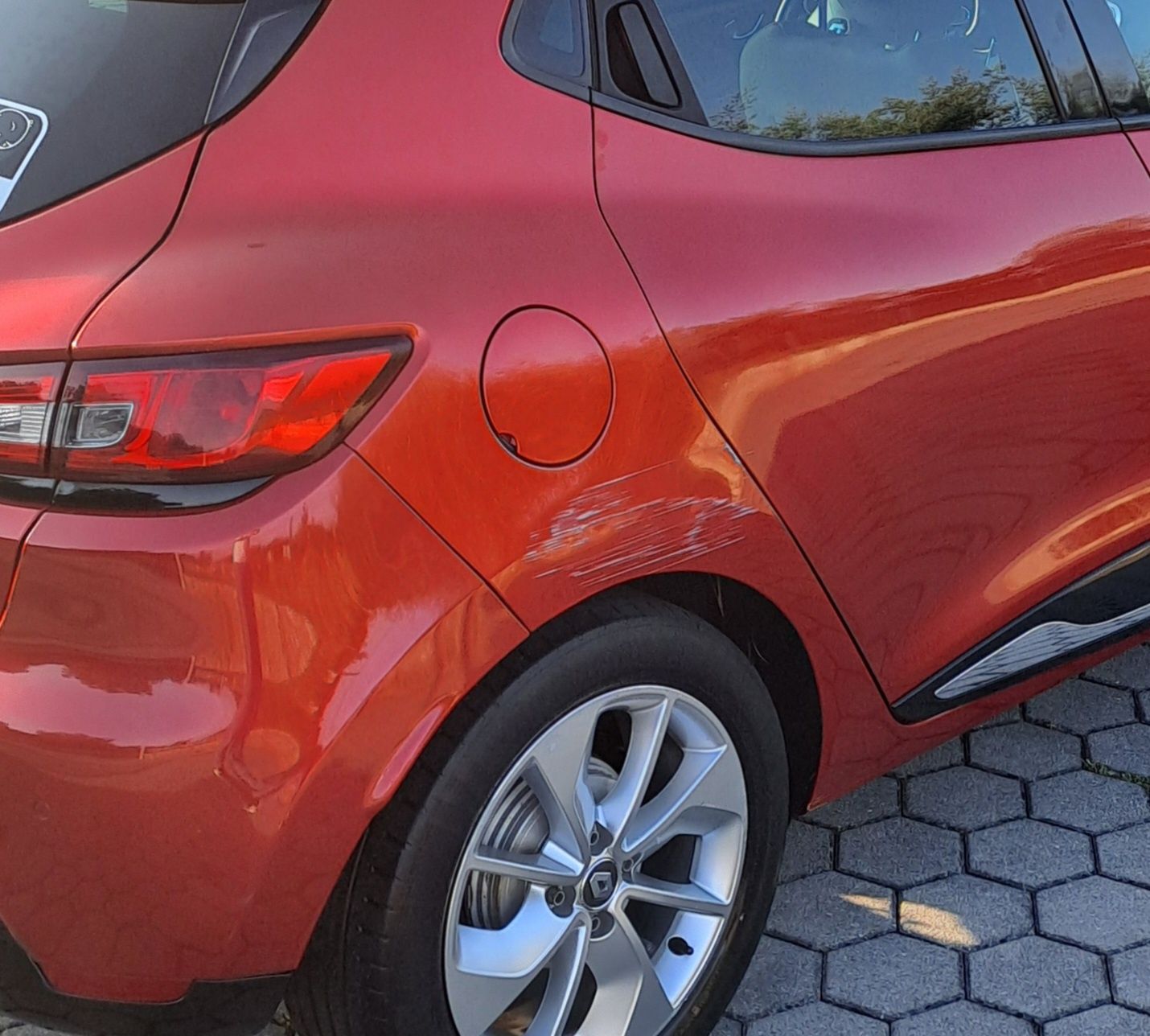 RENAULT Clio IV Limited Edition 90cv
