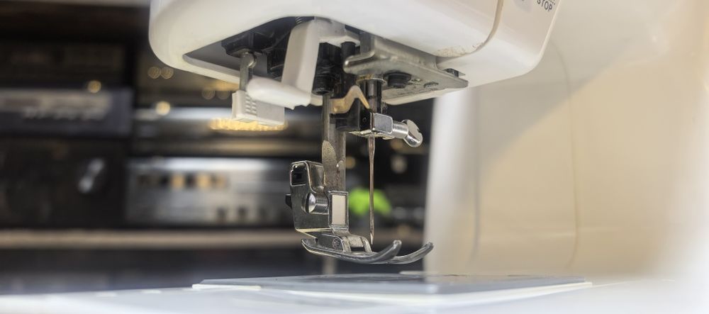 Швейна машинка AEG Premium Line