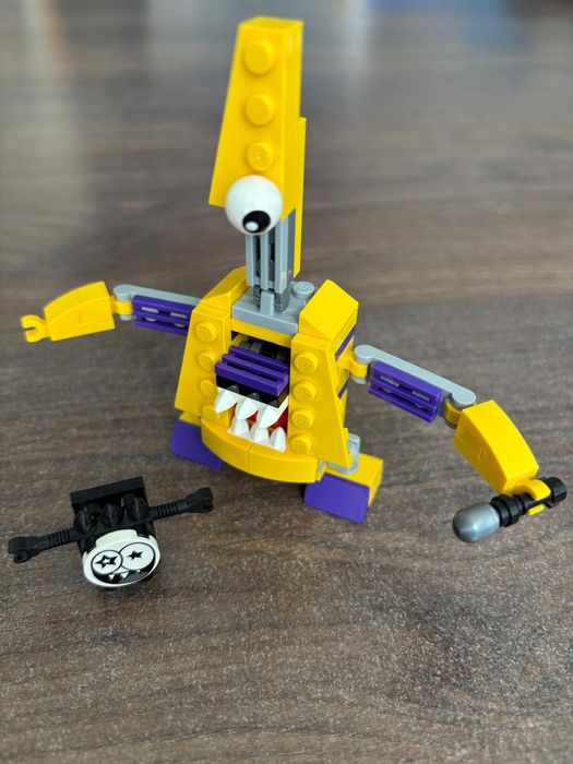 LEGO Mixels Jamzy # 41560
(Cartoon Network)
Idades 6+
70 peças