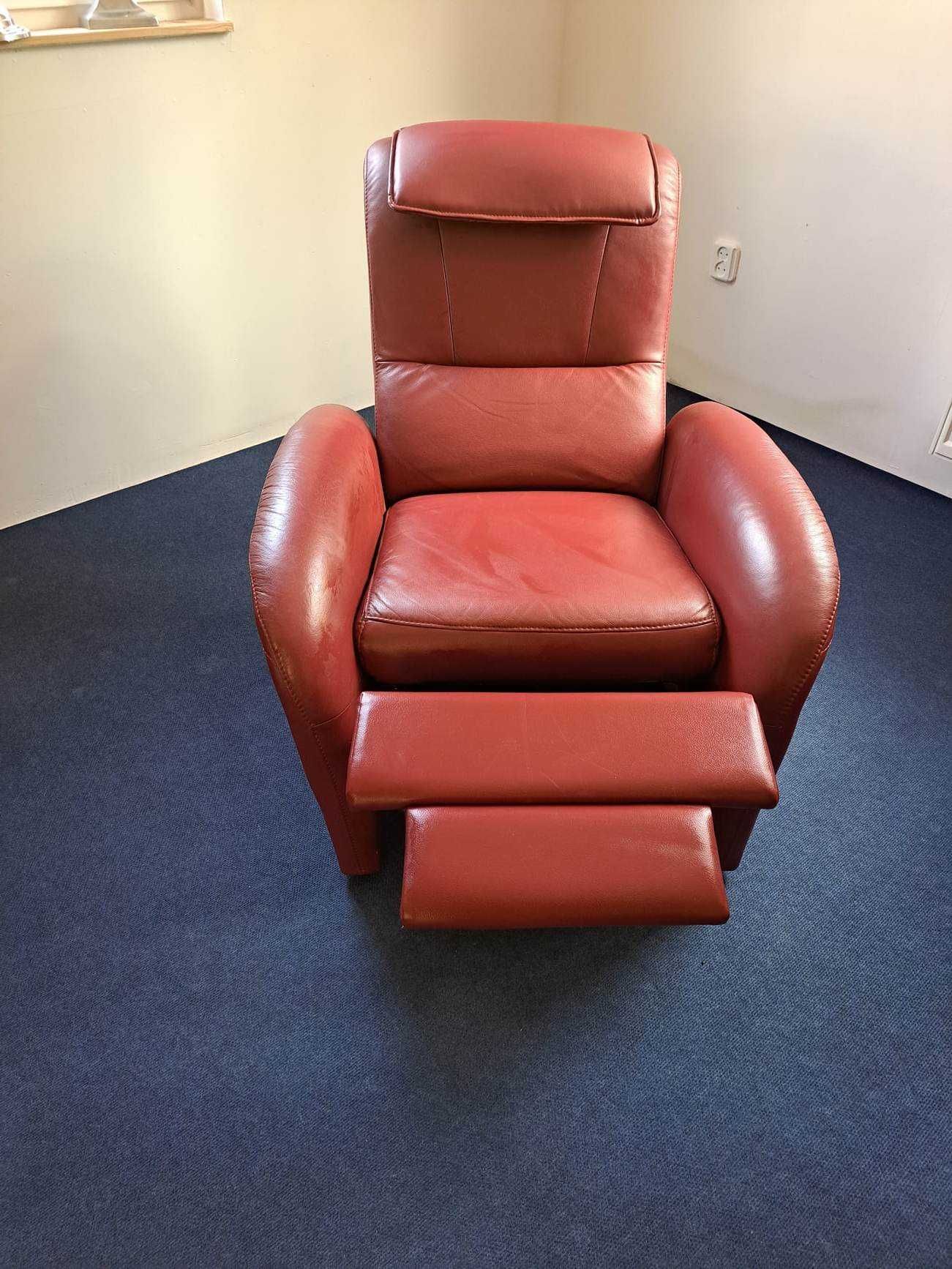 fotel wypoczynkowy rozkładany z podnóżkiem