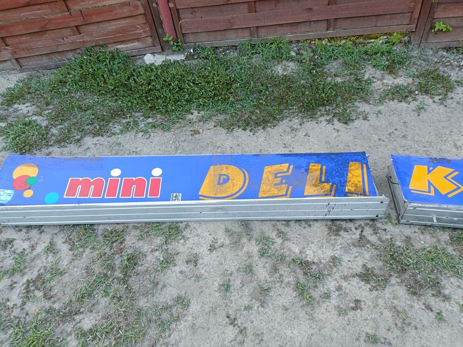 Aluminiowy, podświetlany Szyld, baner, kaseton, neon