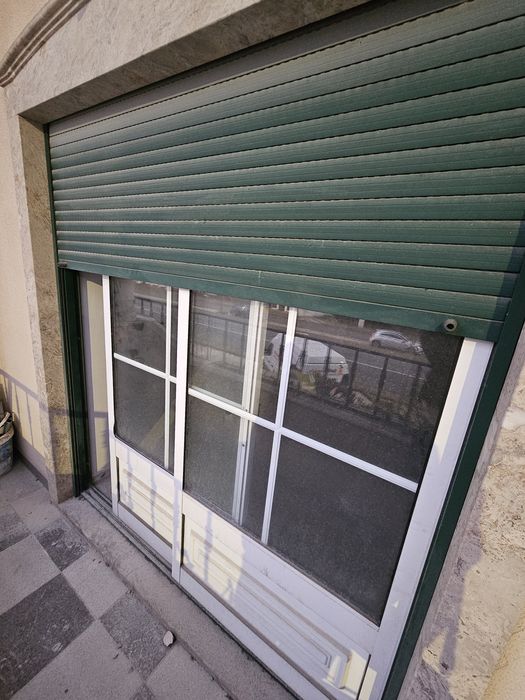 Janelas em Alumínio + Estores