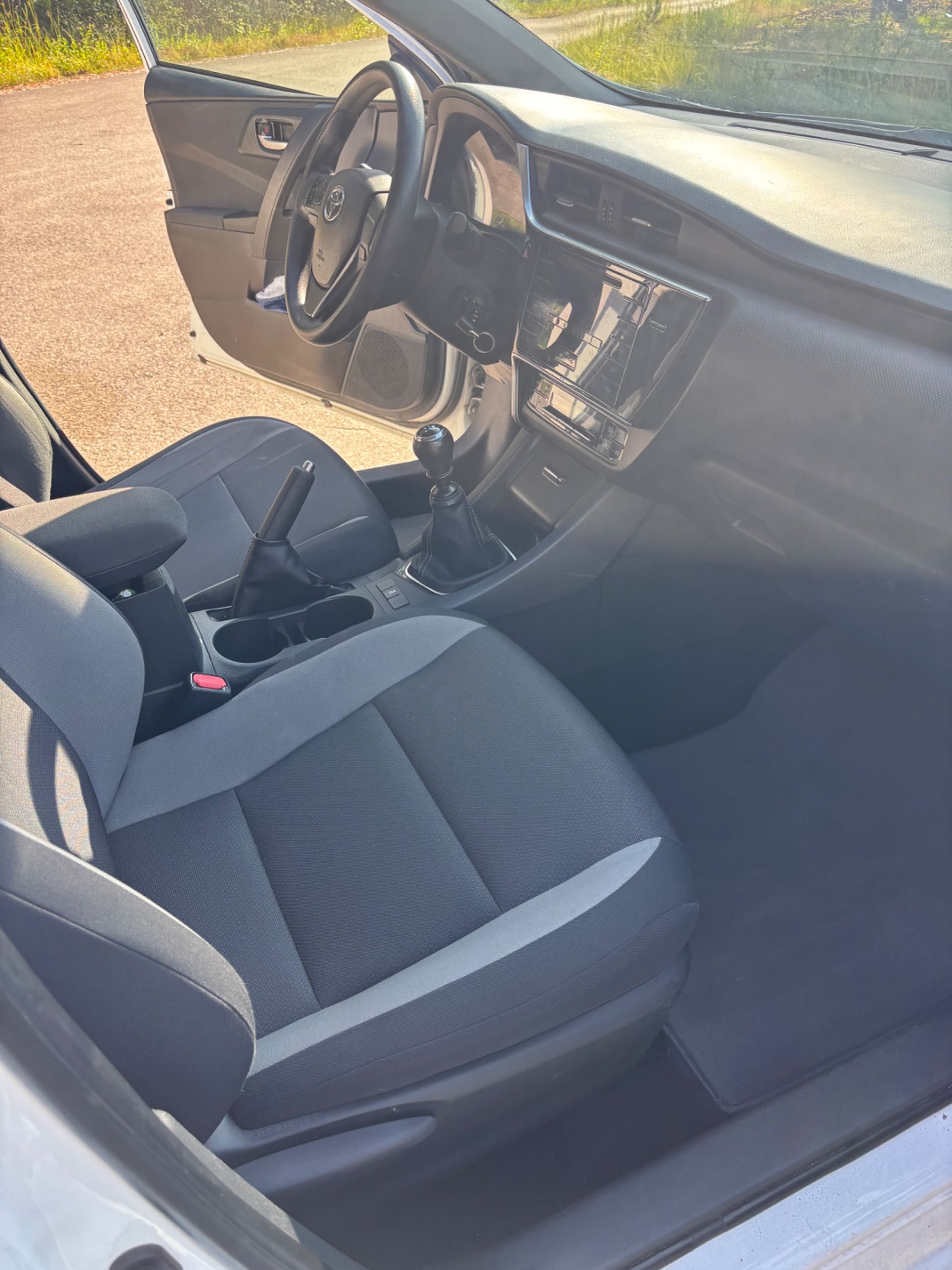 Toyota Auris 1.33 benzyna