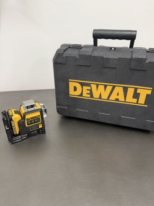 Laser krzyżowy zielony DeWalt DCE089G