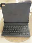 Logitech Slim Folio Pro – Klawiatura Bluetooth do iPada Pro 11”