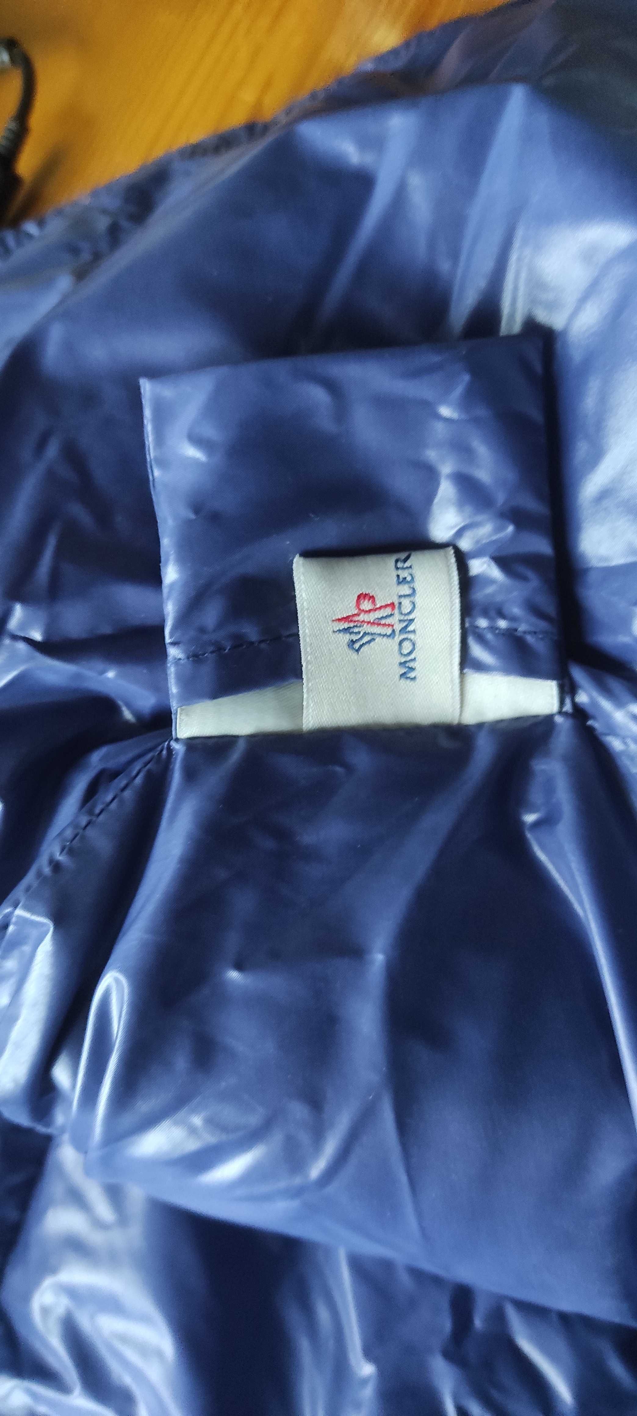 Kurtka puchowa moncler