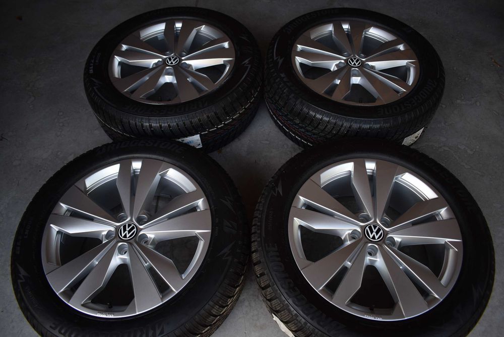 VW ID 4 ID 5 Skoda enyaq Audi Q4 etron zima nowe 2024 19 cali NOWE