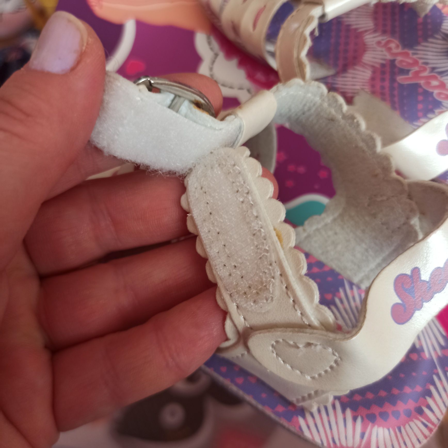 Sandałki Skechers 23