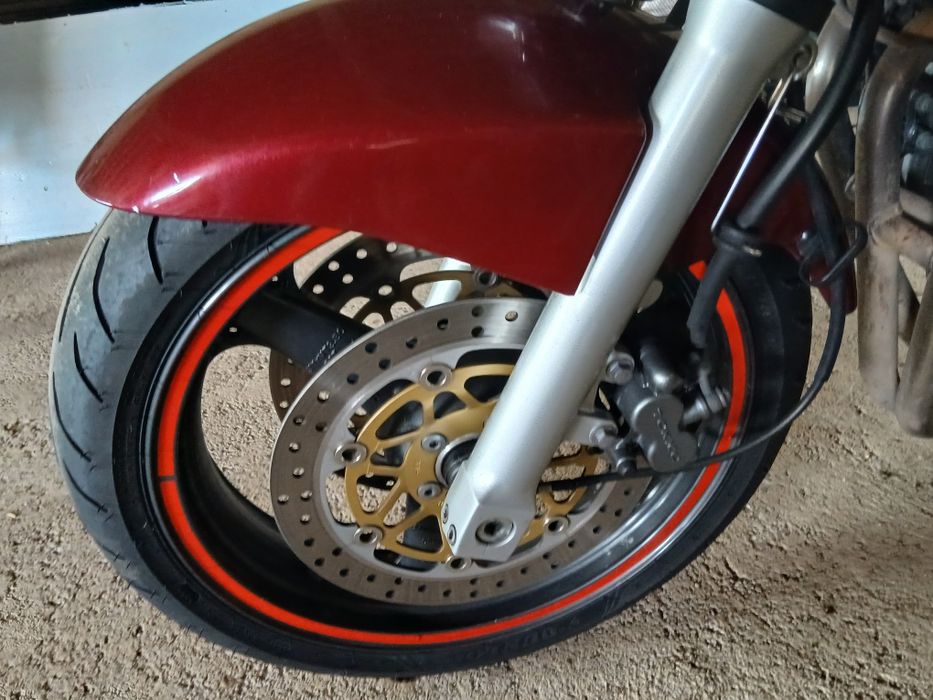 Kawasaki zr7 venda ou troca por mota 25/35kw