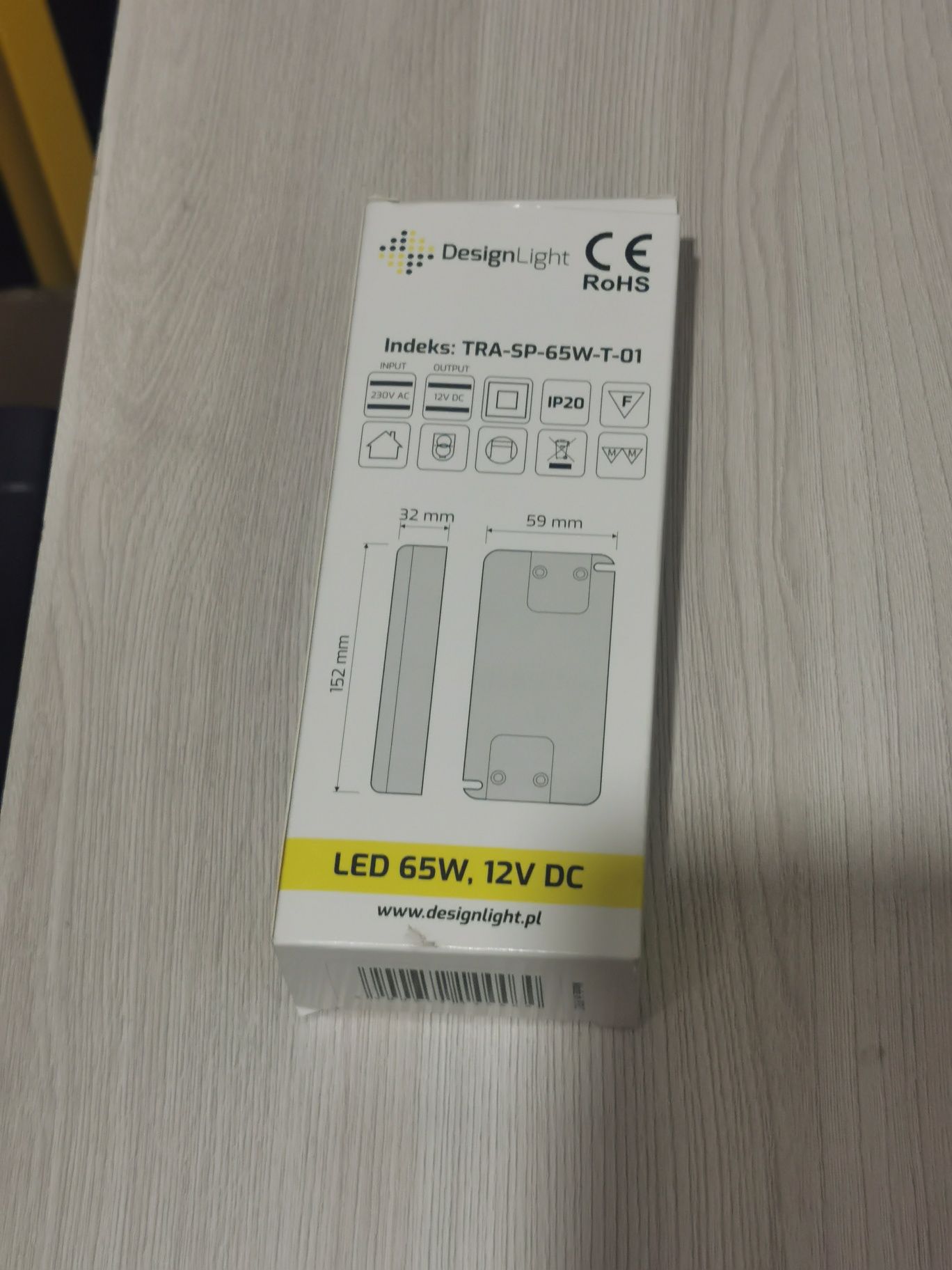 Zasilacz do LED STANDARD PLUS o mocy 65W.