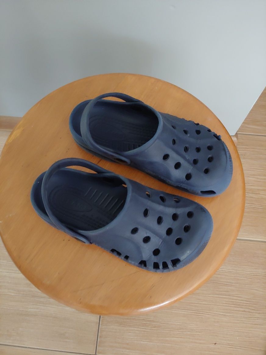 Buty na basen do ogrodu r.30 ala Crocs